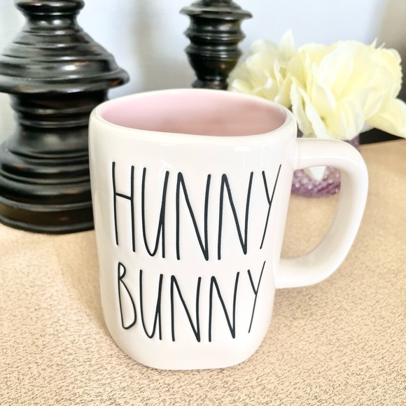 🆕Rae Dunn HUNNY BUNNY 🐰 Mug - Picture 2 of 3